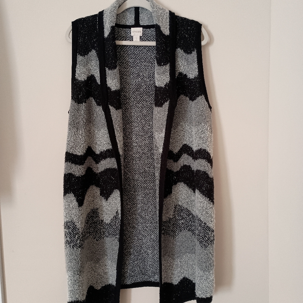 Chicos Long Line   Sleeveless Cardigan Sweater Vest Black Gray Boho Layer Medium